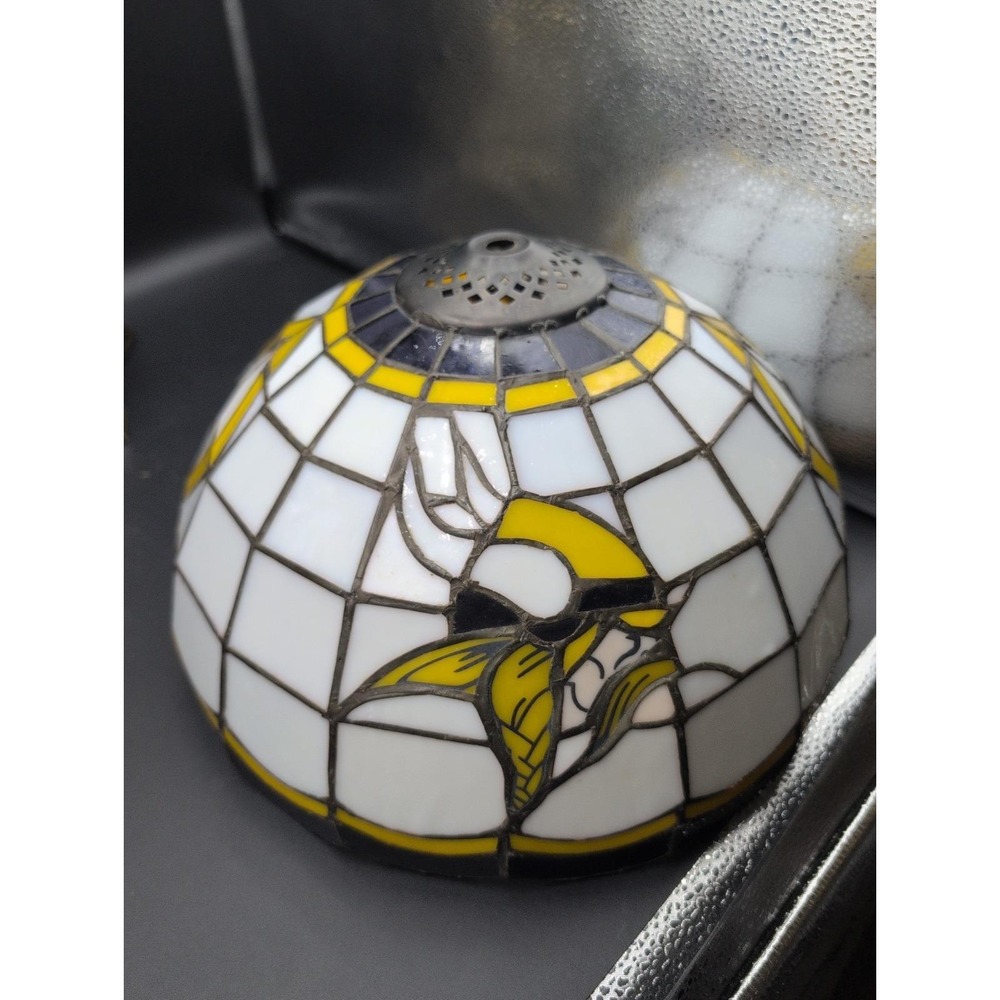 Minnesota Vikings MN Lamp Shade Tiffany Style Stained Glass  Memory Company 12"